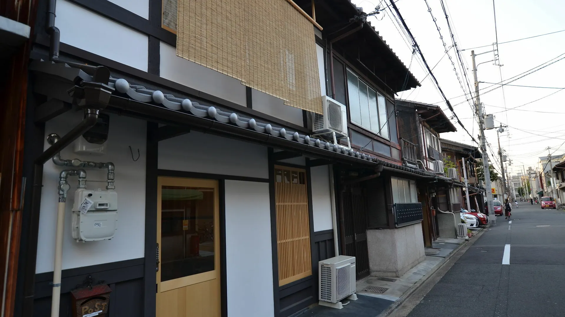 Grateful Hotel Kyoto 2*,